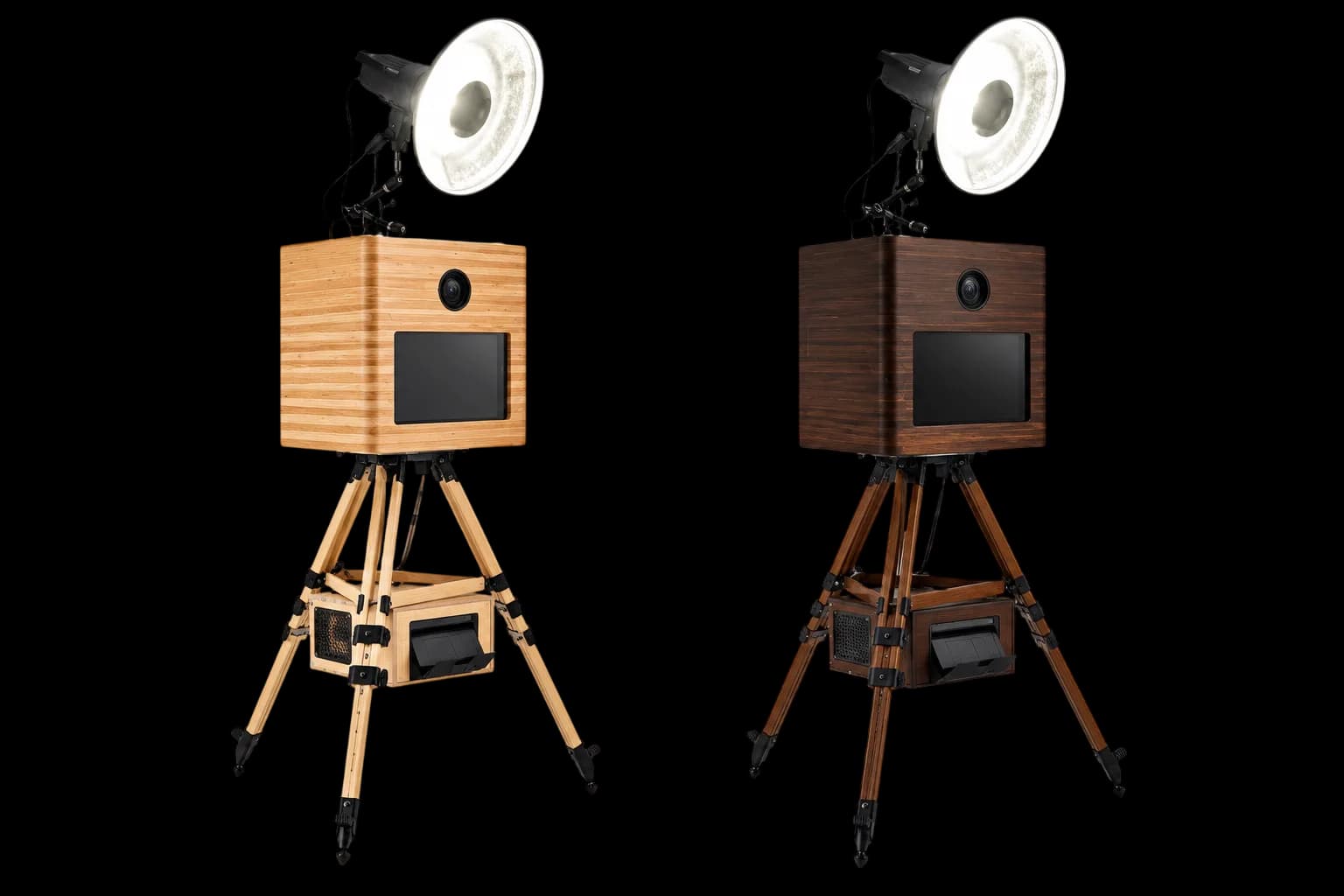 zwei Fotoboxen aus Holz in hell und dunkel